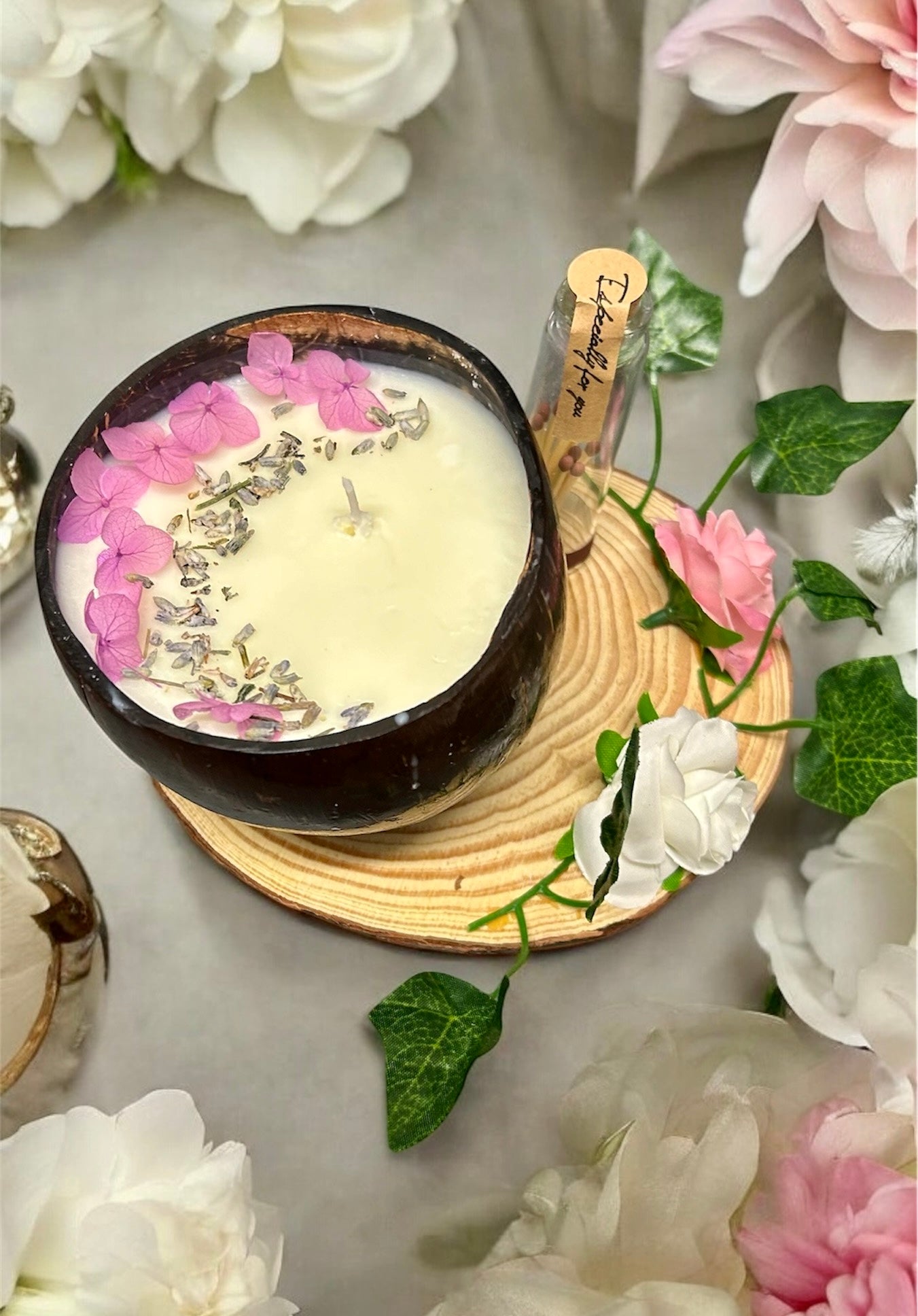 LAVENDER Scented Coco shell candle with wooden slice and bottle of matches!